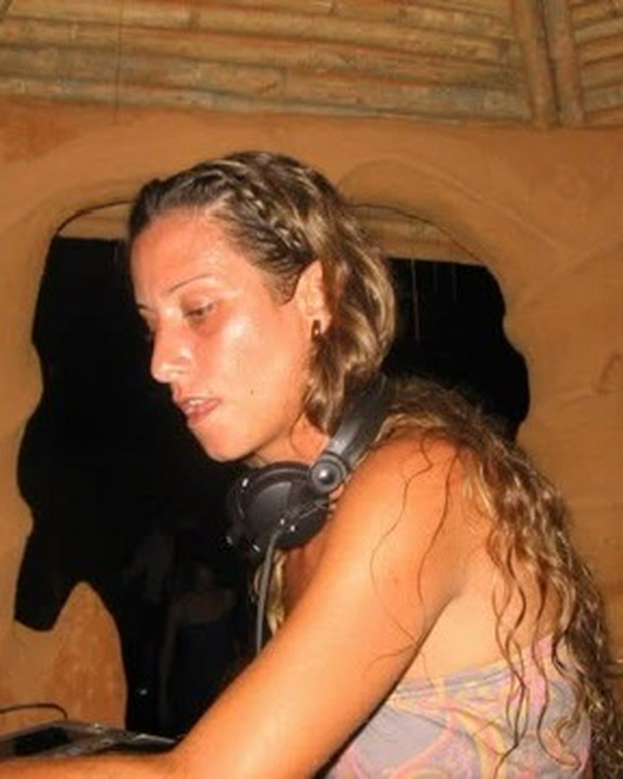 Gula K DJing early in her career